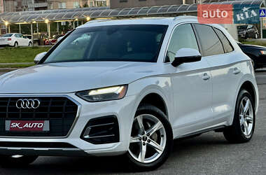 Внедорожник / Кроссовер Audi Q5 2021 в Киеве
