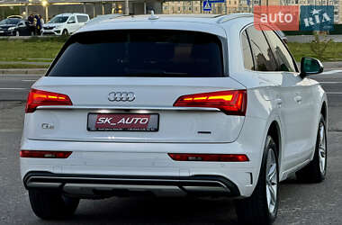 Внедорожник / Кроссовер Audi Q5 2021 в Киеве