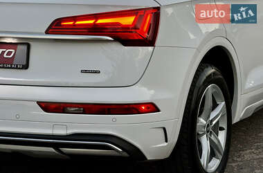 Внедорожник / Кроссовер Audi Q5 2021 в Киеве