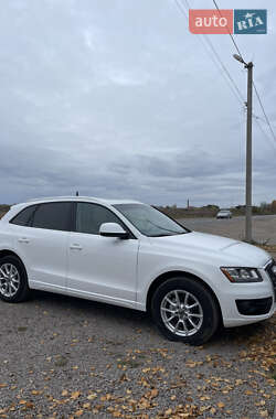 Внедорожник / Кроссовер Audi Q5 2012 в Березному