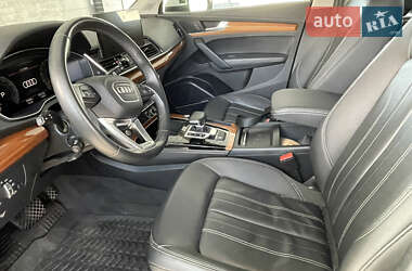 Внедорожник / Кроссовер Audi Q5 2021 в Хмельницком