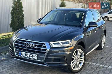 Внедорожник / Кроссовер Audi Q5 2019 в 