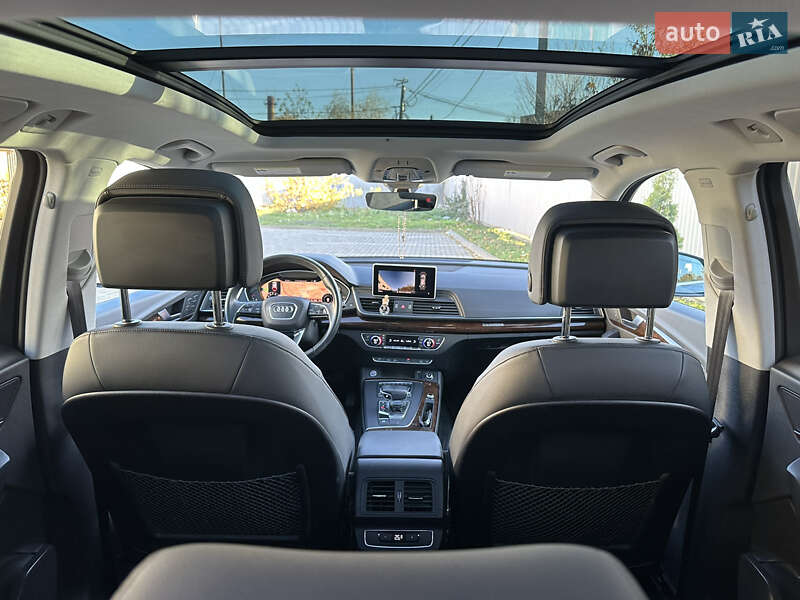 Внедорожник / Кроссовер Audi Q5 2019 в Ивано-Франковске