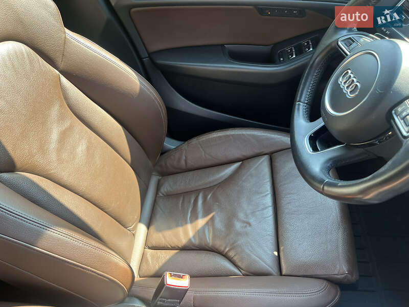 Позашляховик / Кросовер Audi Q5 2013 в Луцьку