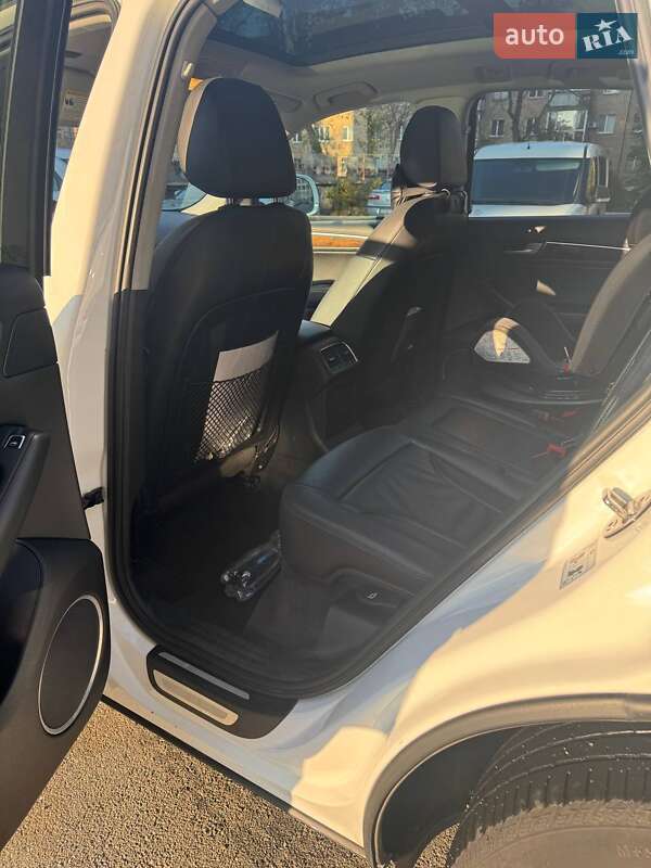 Позашляховик / Кросовер Audi Q5 2016 в Києві