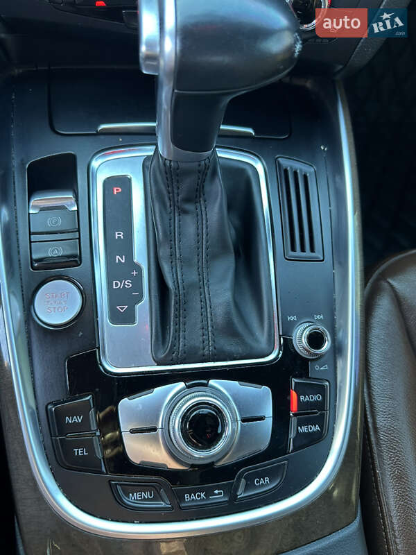 Внедорожник / Кроссовер Audi Q5 2015 в Днепре