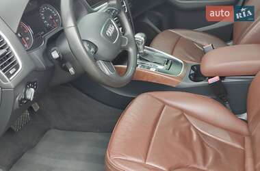Внедорожник / Кроссовер Audi Q5 2012 в 
