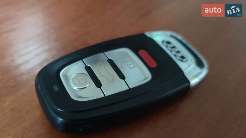 Внедорожник / Кроссовер Audi Q5 2012 в Березному