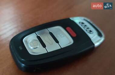 Внедорожник / Кроссовер Audi Q5 2012 в 
