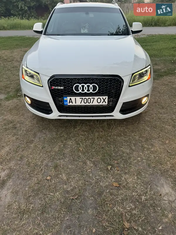 Внедорожник / Кроссовер Audi Q5 2015 в 