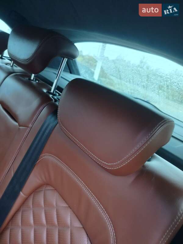 Позашляховик / Кросовер Audi Q5 2012 в Києві