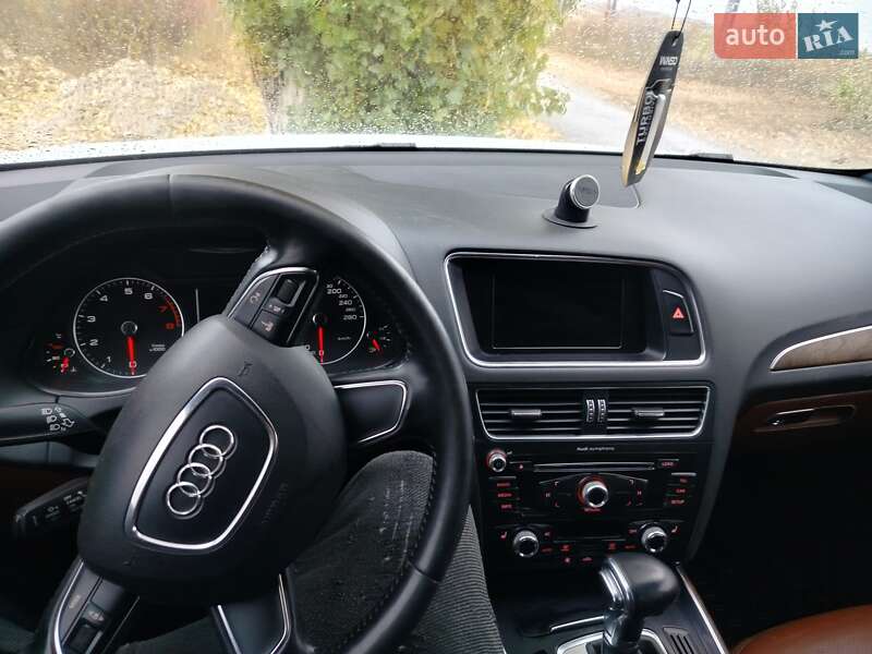 Позашляховик / Кросовер Audi Q5 2012 в Києві
