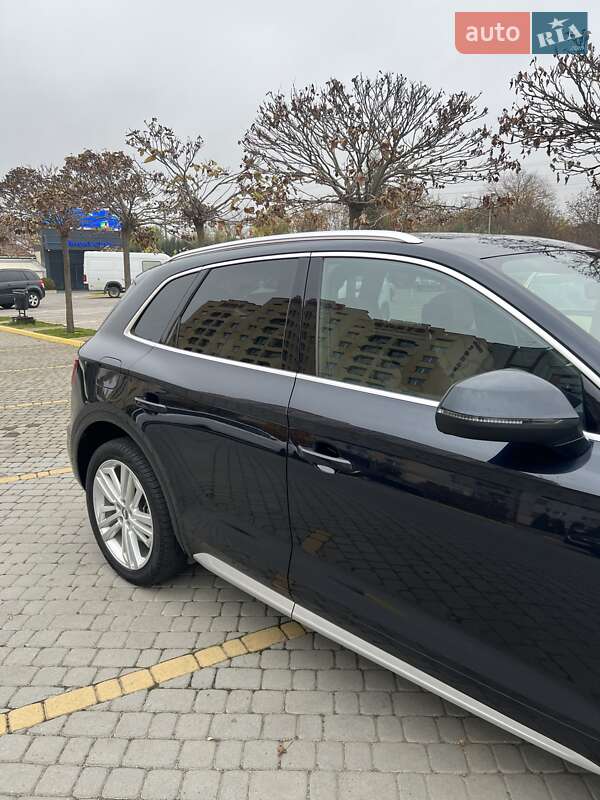 Внедорожник / Кроссовер Audi Q5 2018 в Львове