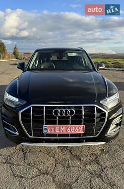 Внедорожник / Кроссовер Audi Q5 2021 в Горохове