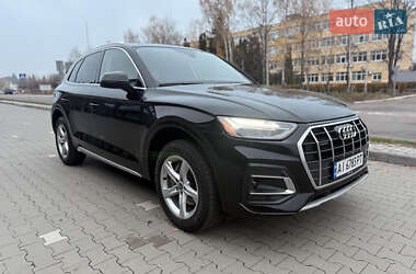 Позашляховик / Кросовер Audi Q5 2021 в Києві