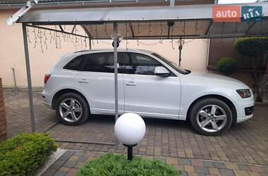 Внедорожник / Кроссовер Audi Q5 2012 в 