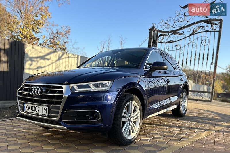 Внедорожник / Кроссовер Audi Q5 2019 в Киеве