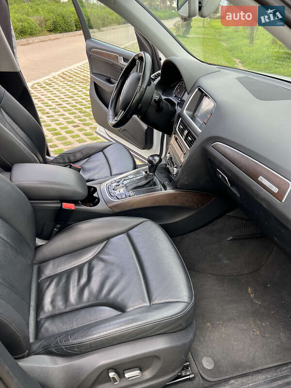 Позашляховик / Кросовер Audi Q5 2015 в Львові