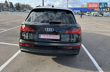 Внедорожник / Кроссовер Audi Q5 2024 в Житомире