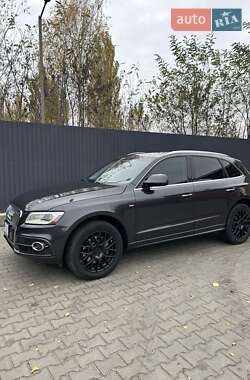 Внедорожник / Кроссовер Audi Q5 2015 в Чернигове