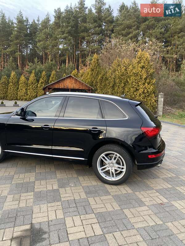 Внедорожник / Кроссовер Audi Q5 2017 в Львове