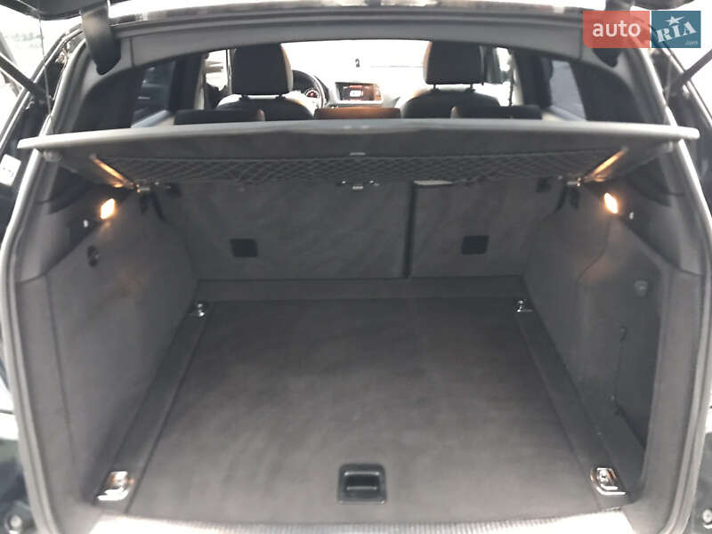 Внедорожник / Кроссовер Audi Q5 2010 в Луцке