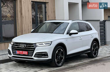 Внедорожник / Кроссовер Audi Q5 2020 в Мукачево