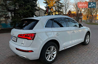 Внедорожник / Кроссовер Audi Q5 2020 в Сумах