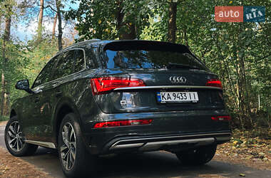 Внедорожник / Кроссовер Audi Q5 2021 в Киеве