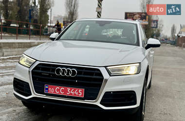 Внедорожник / Кроссовер Audi Q5 2020 в Киеве