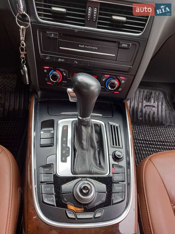 Позашляховик / Кросовер Audi Q5 2011 в Черкасах