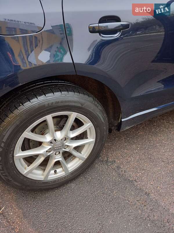 Позашляховик / Кросовер Audi Q5 2011 в Черкасах