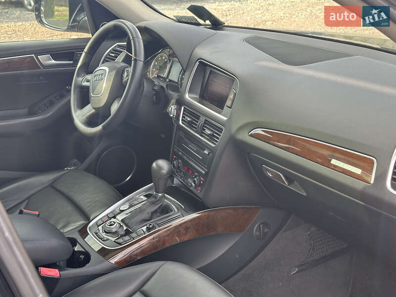 Внедорожник / Кроссовер Audi Q5 2012 в Львове