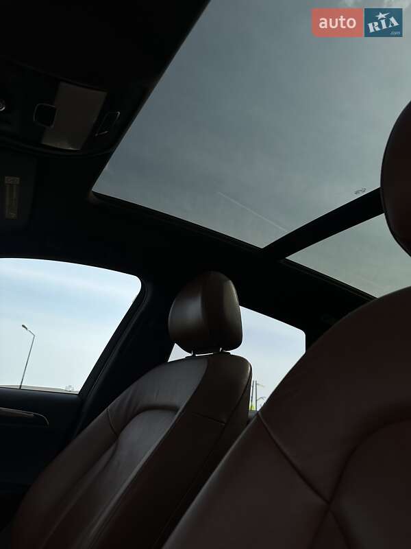 Внедорожник / Кроссовер Audi Q5 2010 в Одессе