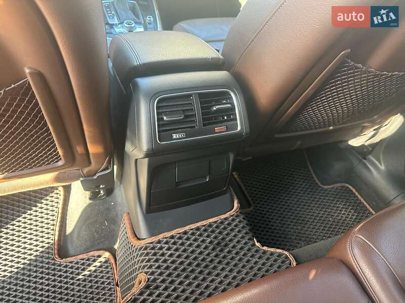 Позашляховик / Кросовер Audi Q5 2014 в Києві