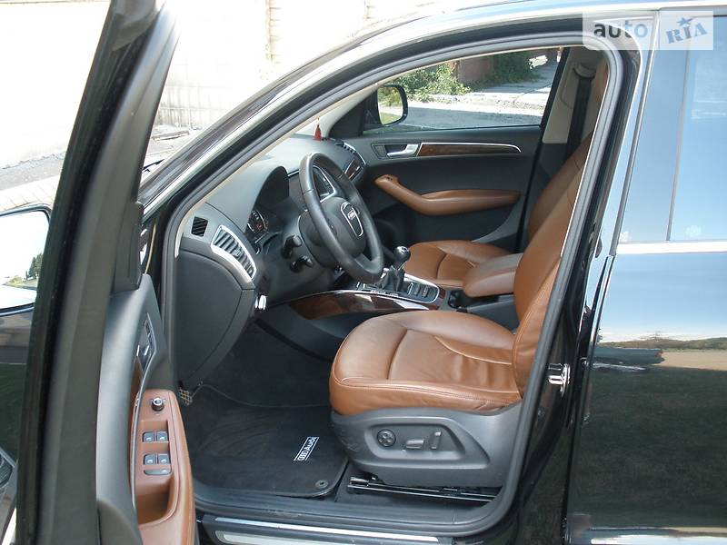 Позашляховик / Кросовер Audi Q5 2009 в Києві
