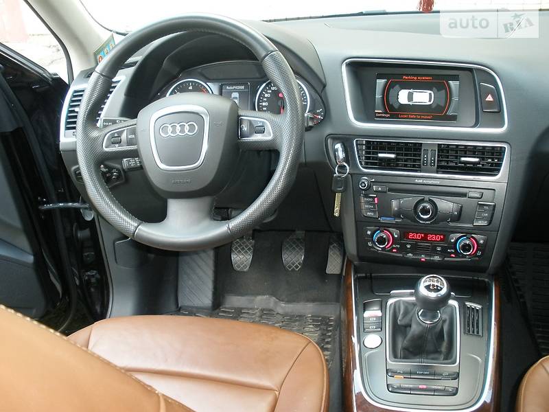 Позашляховик / Кросовер Audi Q5 2009 в Києві