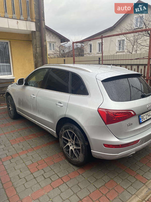 Внедорожник / Кроссовер Audi Q5 2012 в Львове