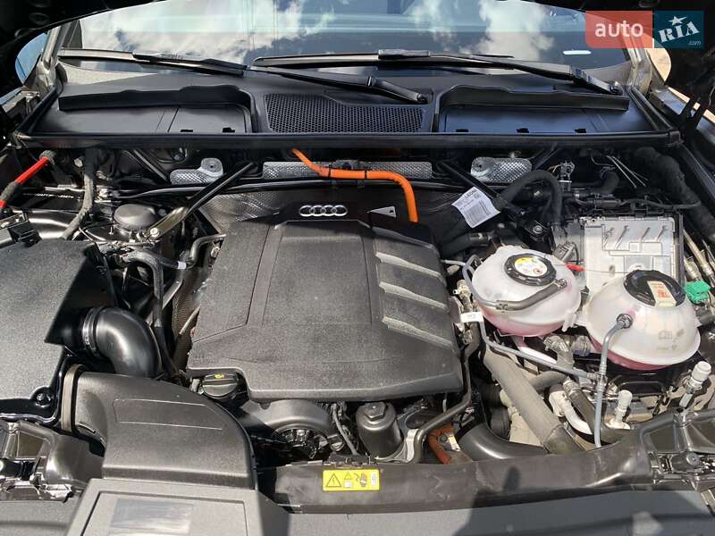 Внедорожник / Кроссовер Audi Q5 2020 в Харькове