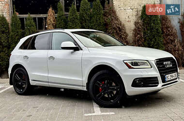 Внедорожник / Кроссовер Audi Q5 2015 в 