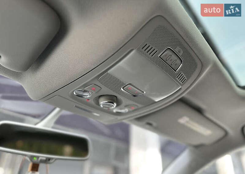 Внедорожник / Кроссовер Audi Q5 2015 в Львове