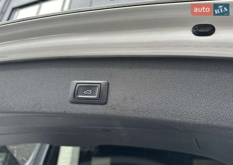 Внедорожник / Кроссовер Audi Q5 2015 в Львове