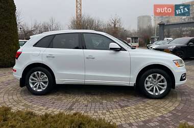 Позашляховик / Кросовер Audi Q5 2016 в Львові