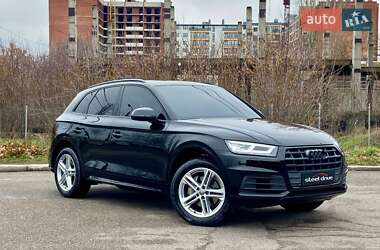 Позашляховик / Кросовер Audi Q5 2018 в Миколаєві