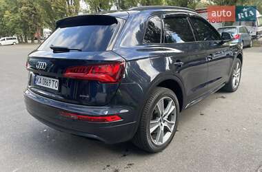 Позашляховик / Кросовер Audi Q5 2019 в Києві