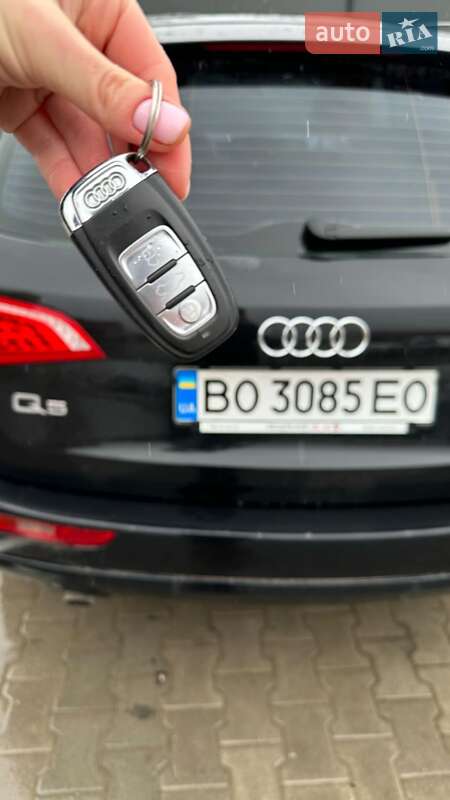 Позашляховик / Кросовер Audi Q5 2010 в Бережанах