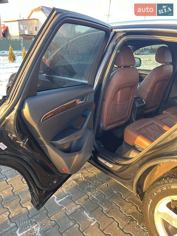 Внедорожник / Кроссовер Audi Q5 2011 в Львове