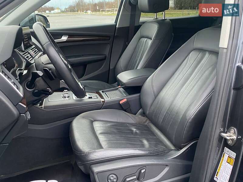 Внедорожник / Кроссовер Audi Q5 2019 в Львове фото 13 Внедорожник / Кроссовер Audi Q5 2019 в Львове