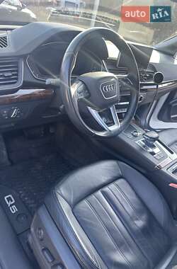 Позашляховик / Кросовер Audi Q5 2018 в Львові