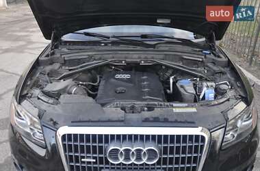 Позашляховик / Кросовер Audi Q5 2011 в Смілі